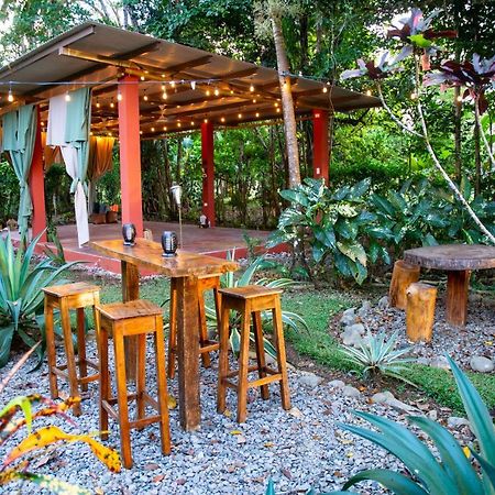 Naturalmente Boutique Bungalows Y Cocina Mediterranea Las Lajas  Exterior photo
