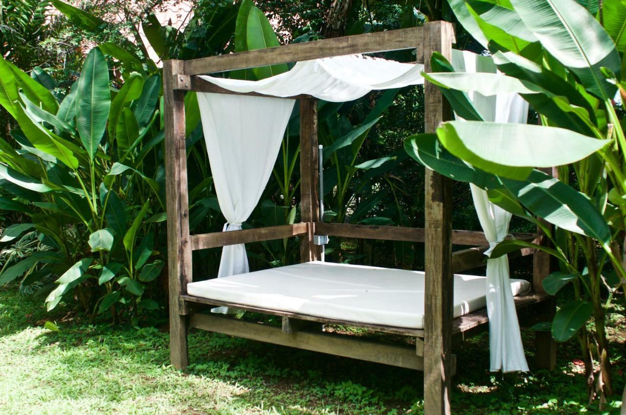 Naturalmente Boutique Bungalows Y Cocina Mediterranea Las Lajas  Exterior photo